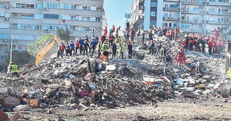İzmir depremiyle ilgili 29 kişiye dava açıldı