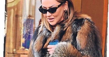 Hadise şıklığıyla dikkat çekti