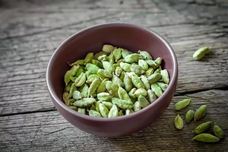 Kakule nasıl kullanılır? Kakule tüketmenin faydaları nelerdir?