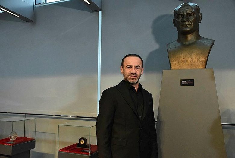 ‘Açtığımız sergilerin verdiği gurur çok başka’