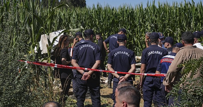 İzmir Torbalı’da eğitim uçağının düşme anı kamerada!