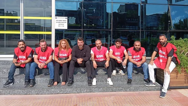 Karabağlar’da işçilere kötü haber! Belediyeden kesinti açıklaması