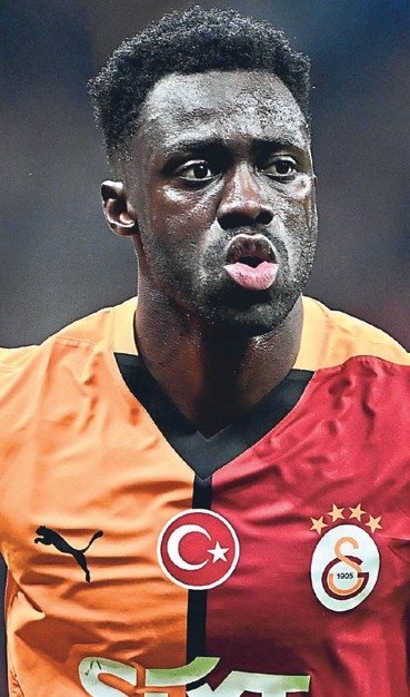 Osimhen’e Jesus kancası