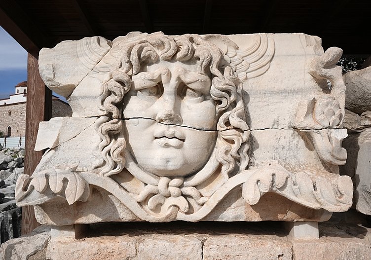 Ege’nin kehanet merkezi! 2024’te ziyaretçi akınına uğradı