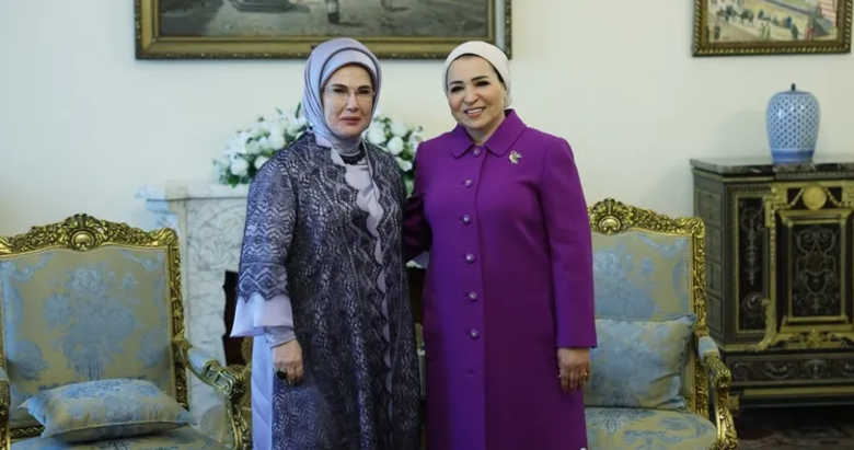 Emine Erdoğan, Mısır Cumhurbaşkanı’nın eşiyle görüştü!