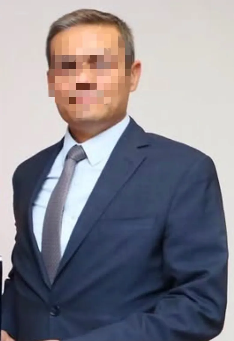 canakkaledeki-taciz-skandalinda-yeni-gelisme-mahkeme-baskaninin-verecegi-dersler-iptal-edildi-1785428111115.png