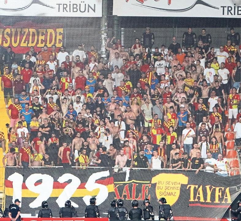 Göztepe tek tek