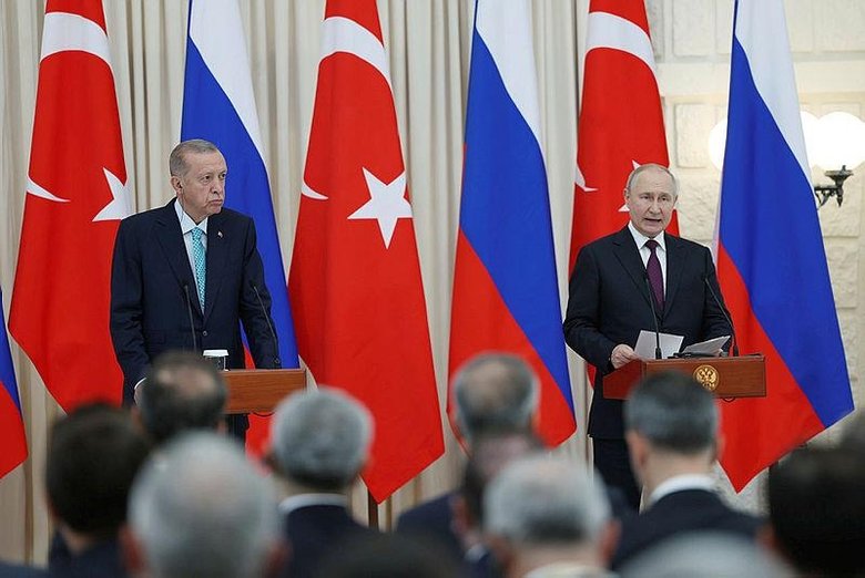 Başkan Erdoğan’ın girişimleri sonrası 40 gemi Afrika’ya yola çıkıyor! 1 milyon ton tahıl taşınacak