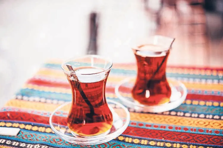 dunya-turk-cayini-demliyor-iste-dunyanin-en-iyi-caylari-1793394610772.png