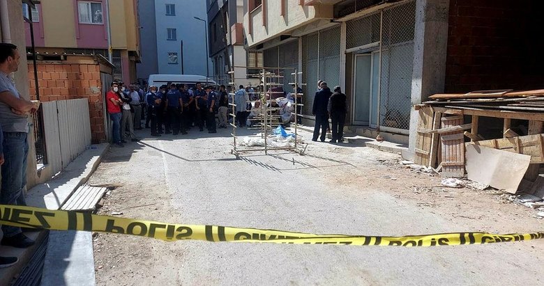 İzmir’de acı son! Balkondan düşen inşaat ustası öldü