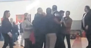 YENİ Parti’de koltuk savaşı
