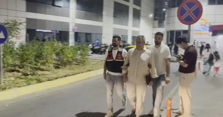 SON DAKİKA | Cem Küçük soruşturmasında 3 şüpheli hakkında yakalama kararı