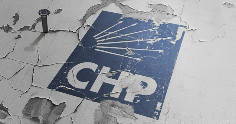 CHP’de kafalar karışık
