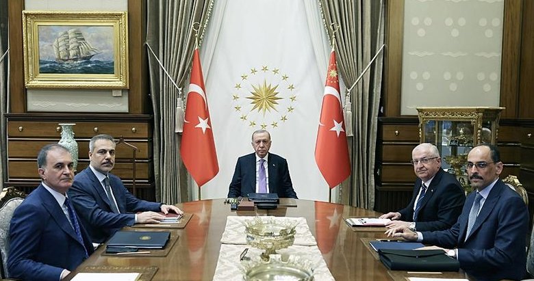 Başkan Erdoğan liderliğinde Külliye’de güvenlik toplantısı