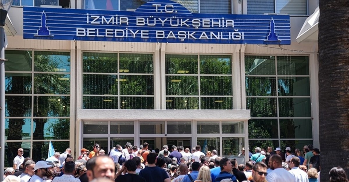 İzmir'in borç tablosu ortaya çıktı! İZSU ve ESHOT'ta dudak uçuklatan rakamlar…