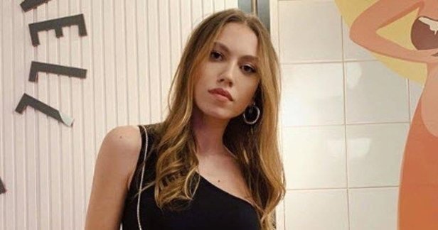 Kerem Bursin eski sevgilisi Serenay Sarıkaya’ya benzeyen fenomen Duygu Özaslan’la aşk yaşadı