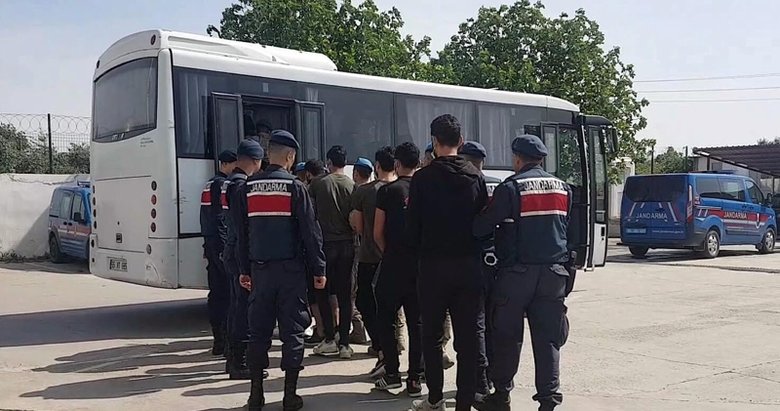 İzmir’de DAEŞ operasyonuna 10 gözaltı
