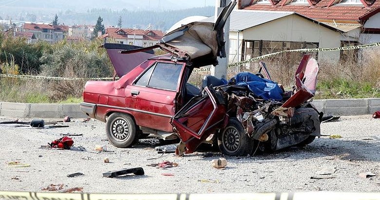 Muğla’da korkunç trafik kazası: 2 ölü, 3 yaralı