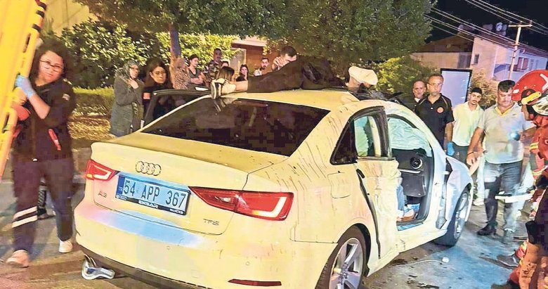 Muğla’da çarpışma sonrası yürek yakan tablo