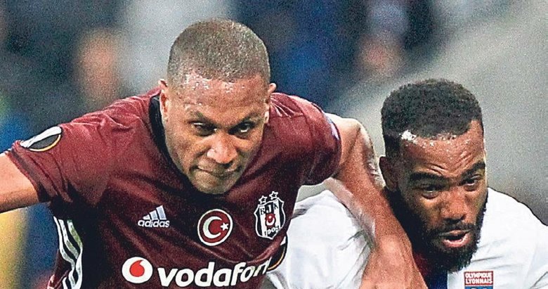 Lacazette F.Bahçe’ye