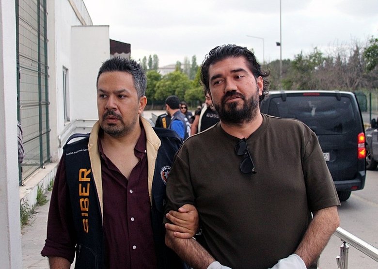 son-dakika-rasim-ozan-kutahyali-tutuklandi-1779082105902.jpeg