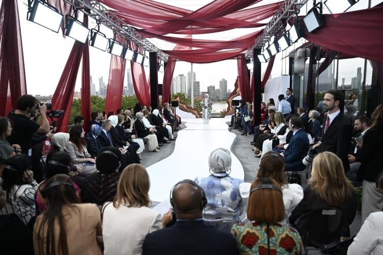 Emine Erdoğan, New York’ta Türk çeyiz geleneğini dünyaya tanıttı