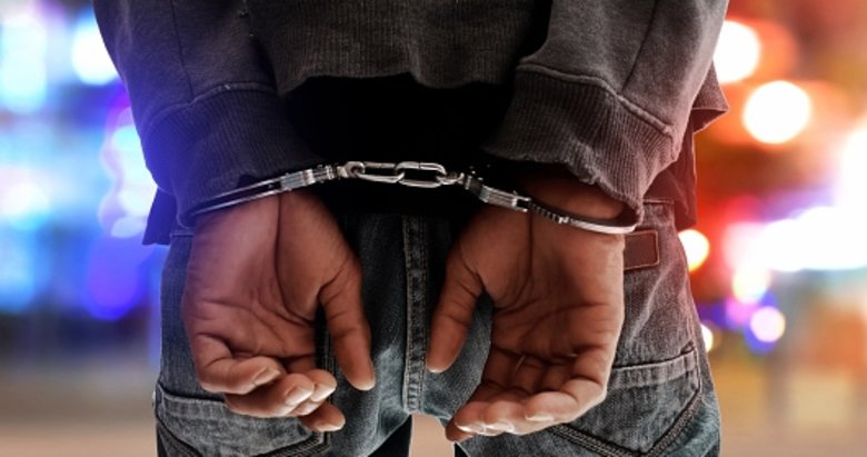 Ev sahibinin altınlarını çalan kiracı yakalandı